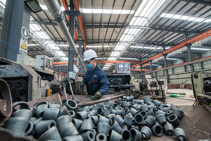 威海网架配件-锥头加工车间